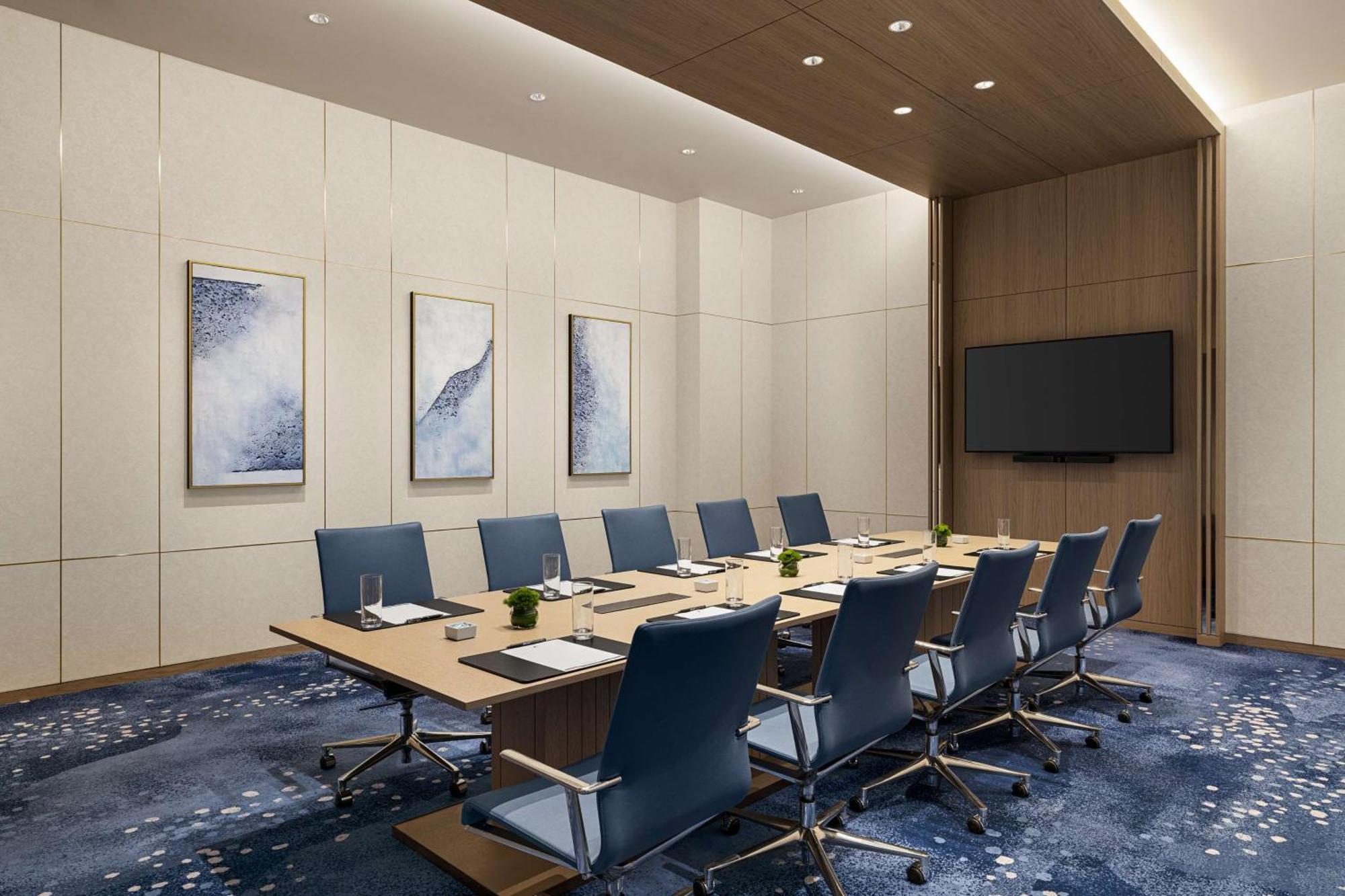 Doubletree By Hilton 4*